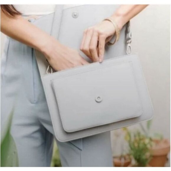 Pixie Mood Zoe Crossbody Purse Handbag Gray Vegan Leather Adjustable Strap - Picture 3 of 13